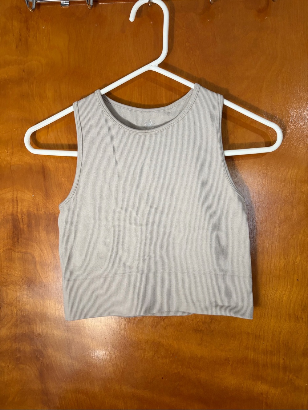 Aura Ribbed Cropped Tank Top - Light Beige